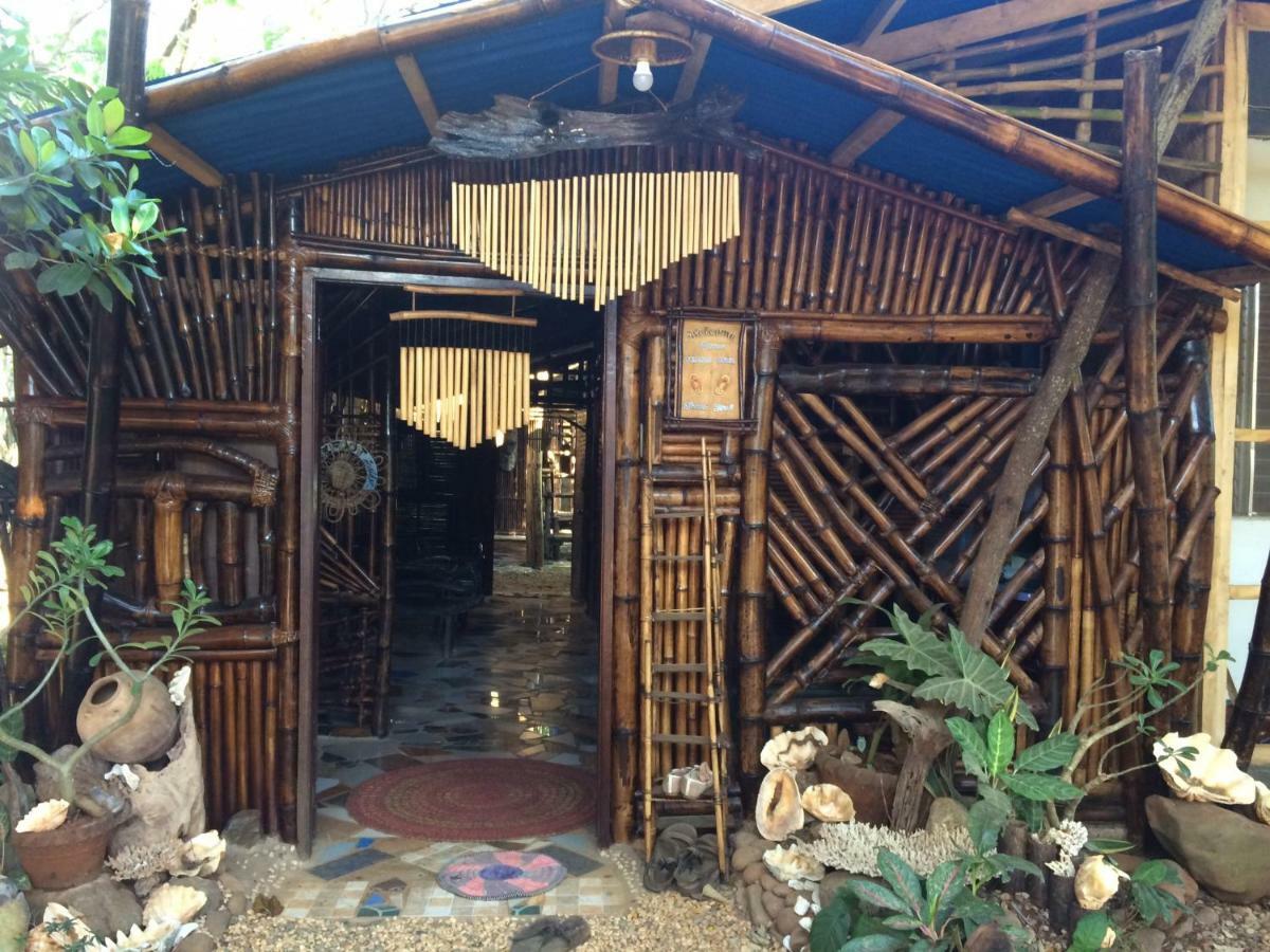 Bamboo Nest Hotel Puerto Princesa Exterior photo