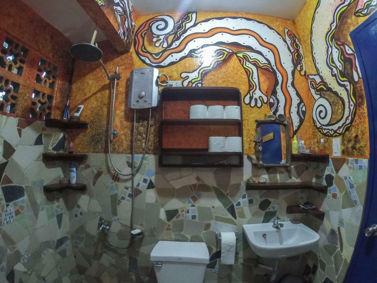 Bamboo Nest Hotel Puerto Princesa Exterior photo